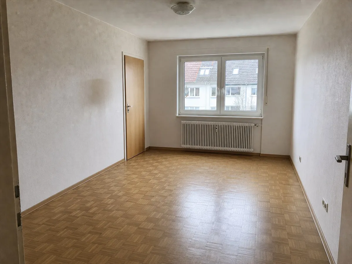 Wohnzimmer — Zustand nachher (Symbolbild, kein Foto eines echten Auftrags)
